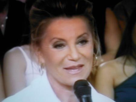 SHEILA DANS VIVEMENT DIMANCHE!