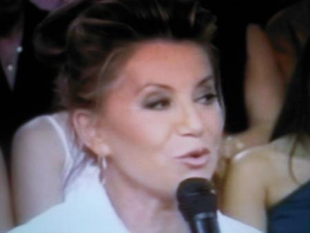 SHEILA DANS VIVEMENT DIMANCHE!