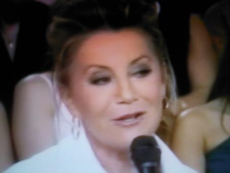 SHEILA DANS VIVEMENT DIMANCHE!