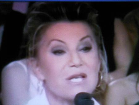 SHEILA DANS VIVEMENT DIMANCHE!