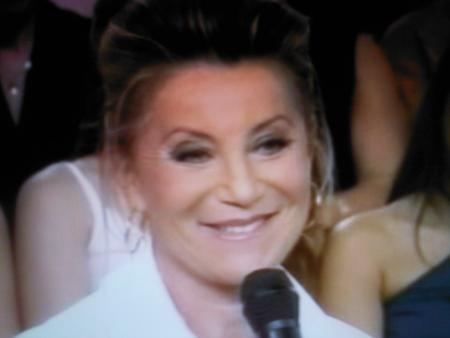 SHEILA DANS VIVEMENT DIMANCHE!