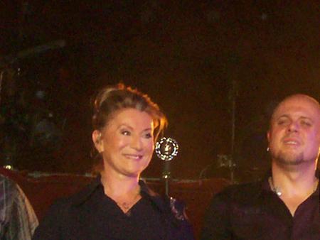 tres bonne soiree a demain!