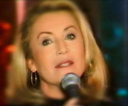 sheila concert en accoustique sur canal jimmy!