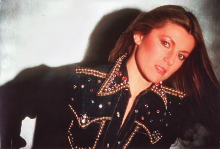 bonjour bon jeudi! et au revoir! car dorian de malade!