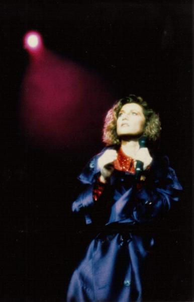 bonjour! tres bon dimanche du 15avril 2007!