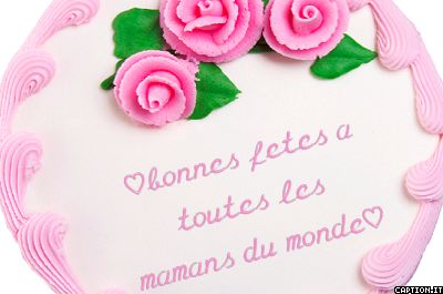 bonnes fetes a toutes les mamans du monde! et a vous!